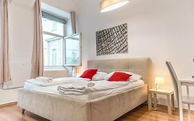 Modern 1Br Apart- Suitable For Longstays